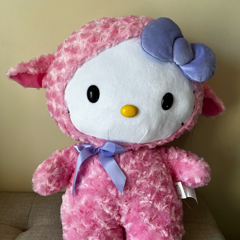 NEW!!! CVS limited addition. Cute Pink Hello Kitty Plush Toy with Bow